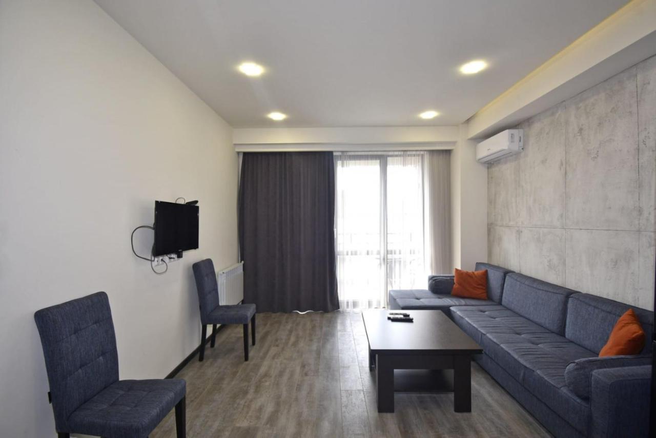 Rent Inn Yerevan On Koghbaci Street ภายนอก รูปภาพ